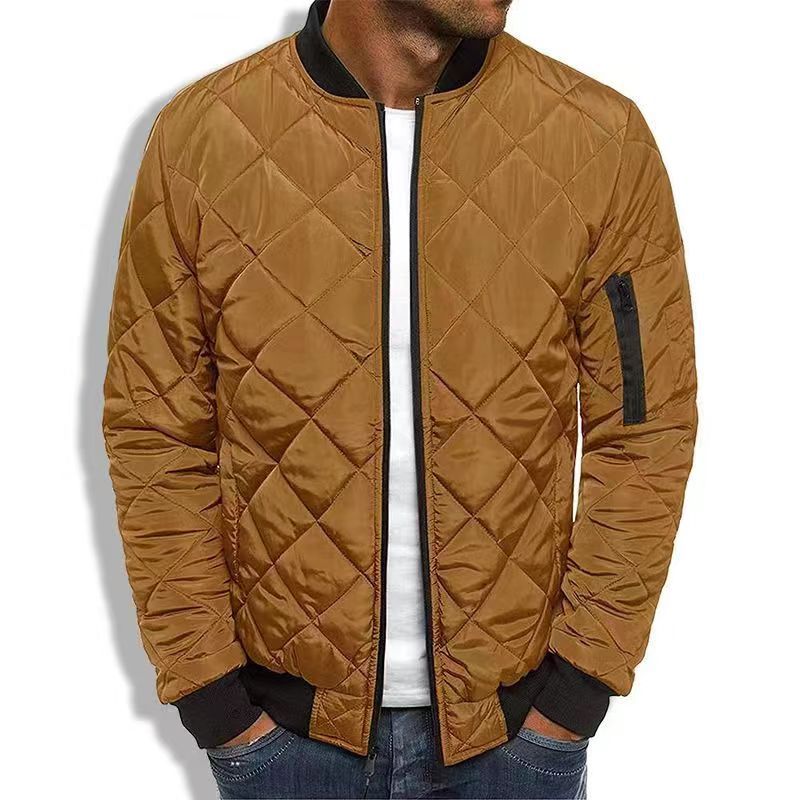 WW | Regular fit Quilted diamond pattern Ribbed hem Zip pocket