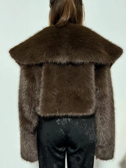 WW | Kunstpelzjacke - Glamouröse Abendoberbekleidung - Polyester-Mischung - Schicke Winterbekleidung