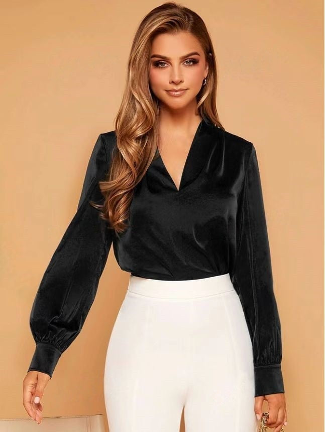 WW | V-Neck Long Sleeve Satin Blouse