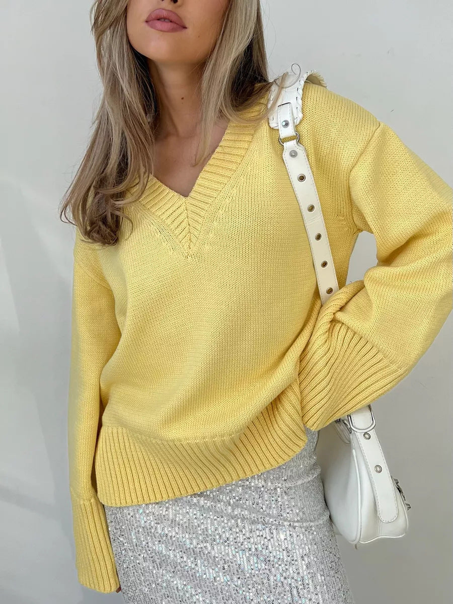 Damen V-Ausschnitt Pullover mit luxuriösem Strickmuster WW