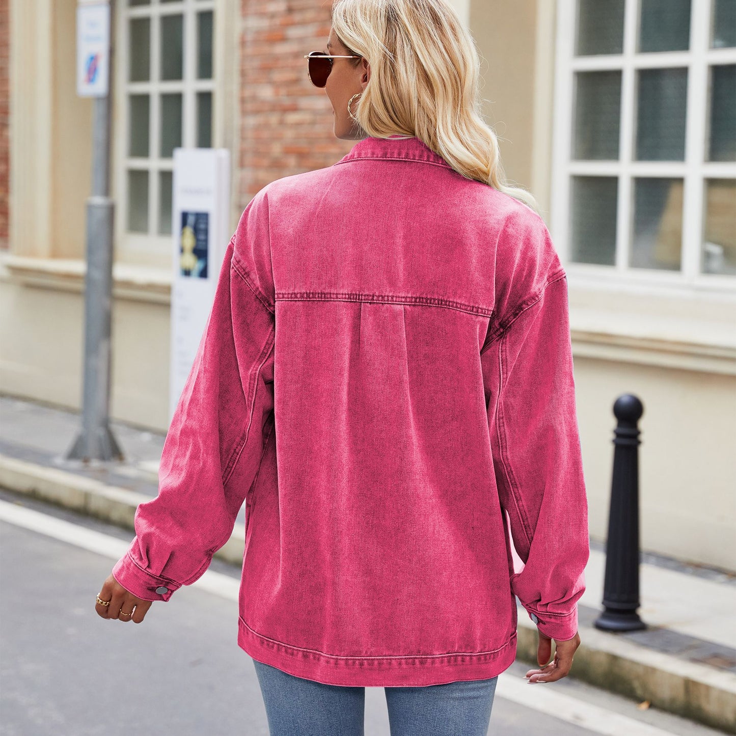 WW | Übergroße Denimjacke - Lässig & Trendy - Knopfleiste - Ganzjähriger Begleiter