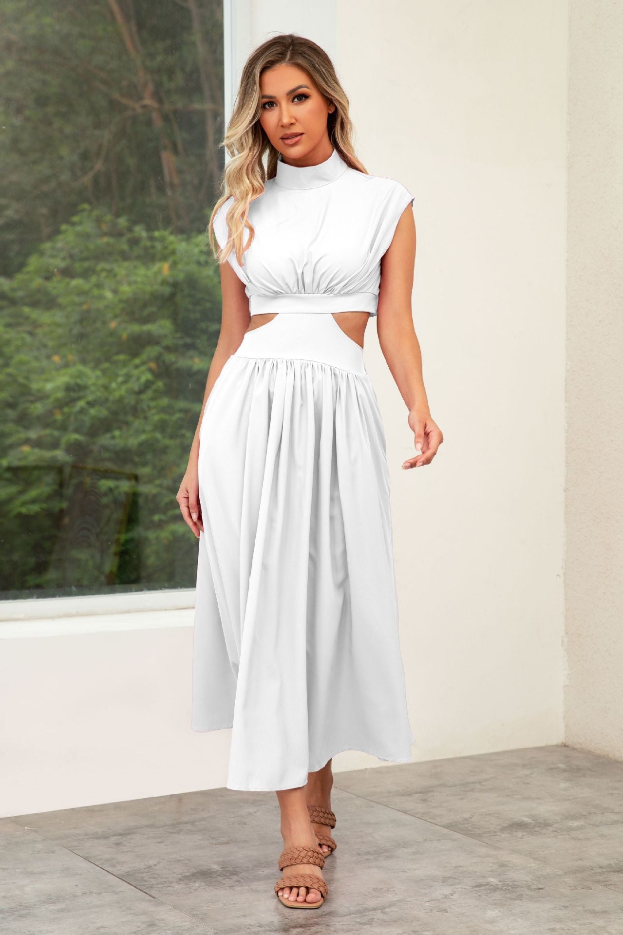 Damen Cut-Out Sommerkleid mit hohem Kragen WW