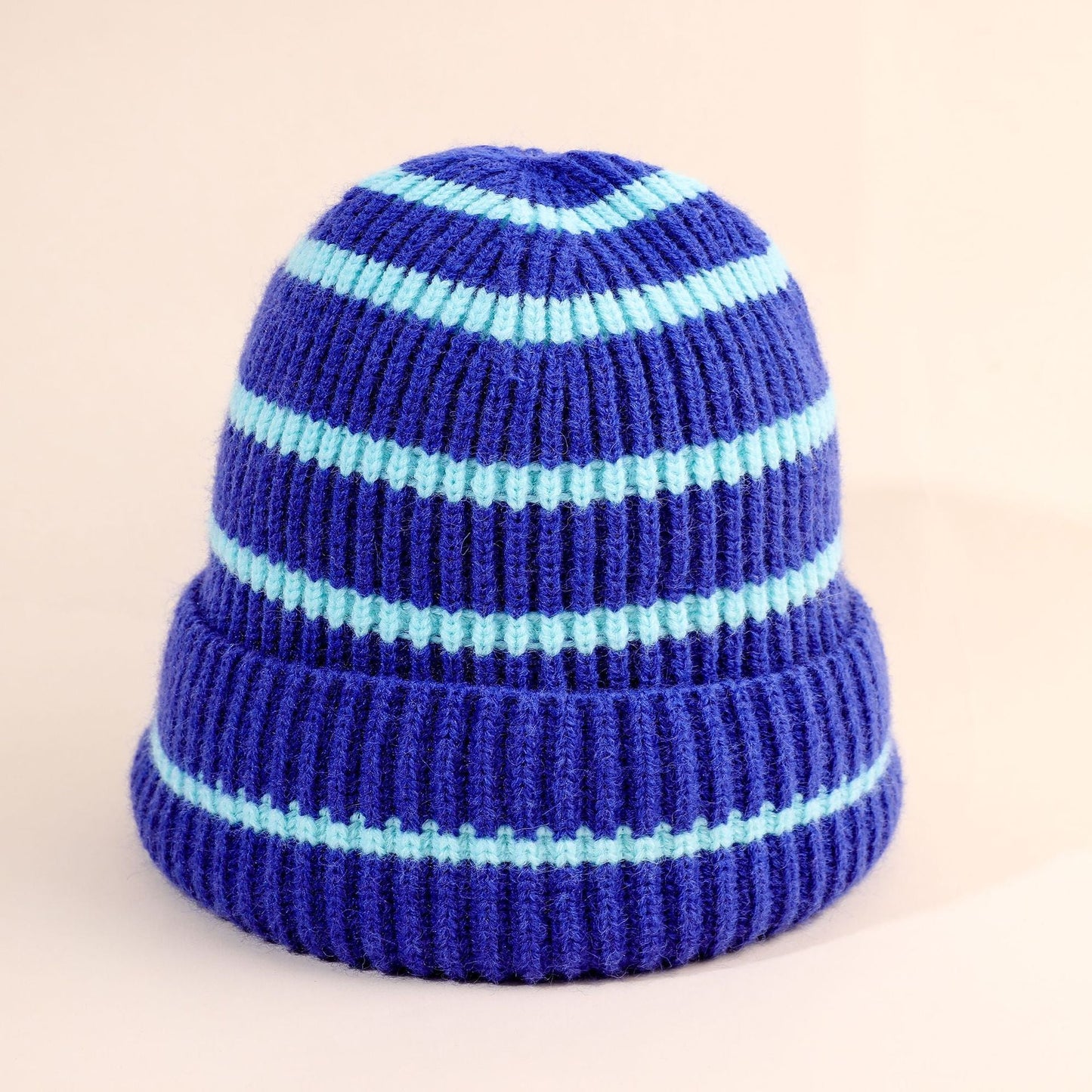 Damen Beanie-Mütze mit gestreiftem Design und weichem Innenfutter WW