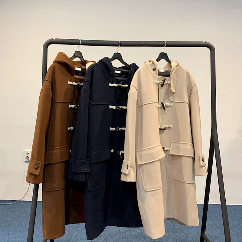 Damen Hochwertige Dufflecoat mit Kapuze und modernen Details WW