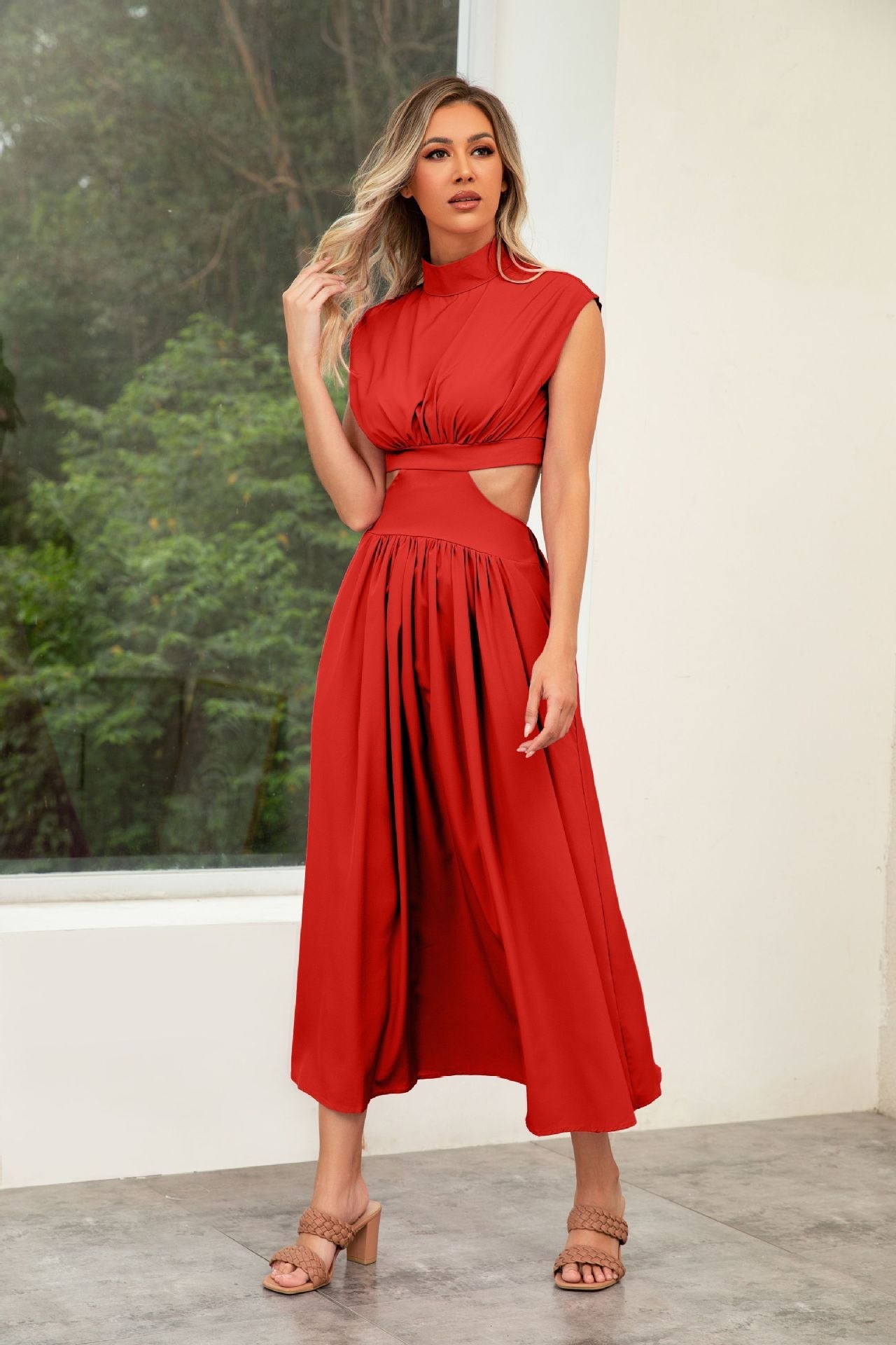Damen Cut-Out Sommerkleid mit hohem Kragen WW