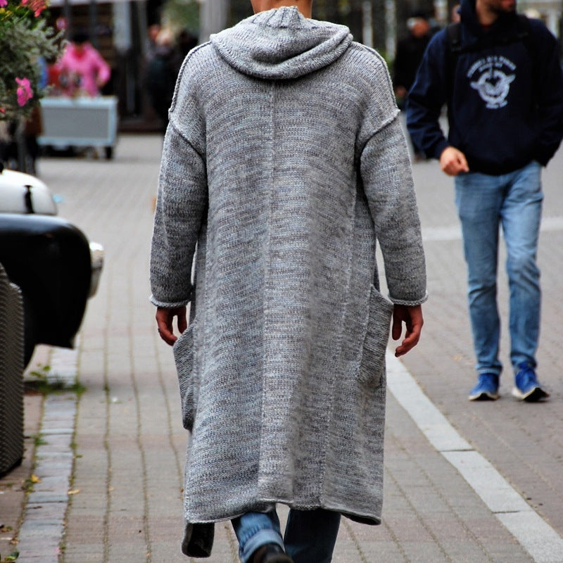 Herren Langer Strickmantel mit modernem Design und lässigen Details WW