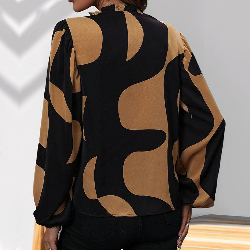 Ladies' blouse with fashionable V-neck and unique pattern WW