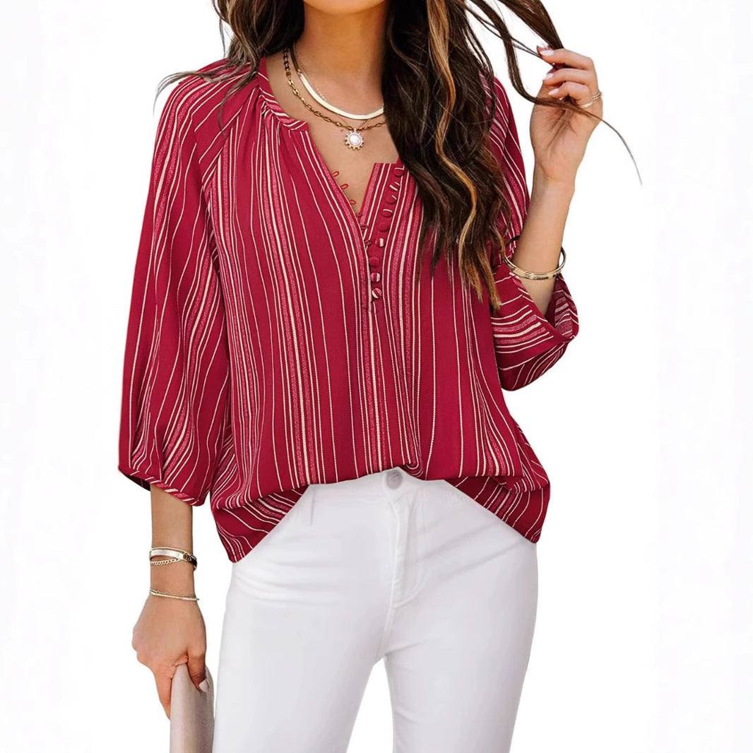 Women's Elegant Tunic Blouse with Sophisticated Stripes WW