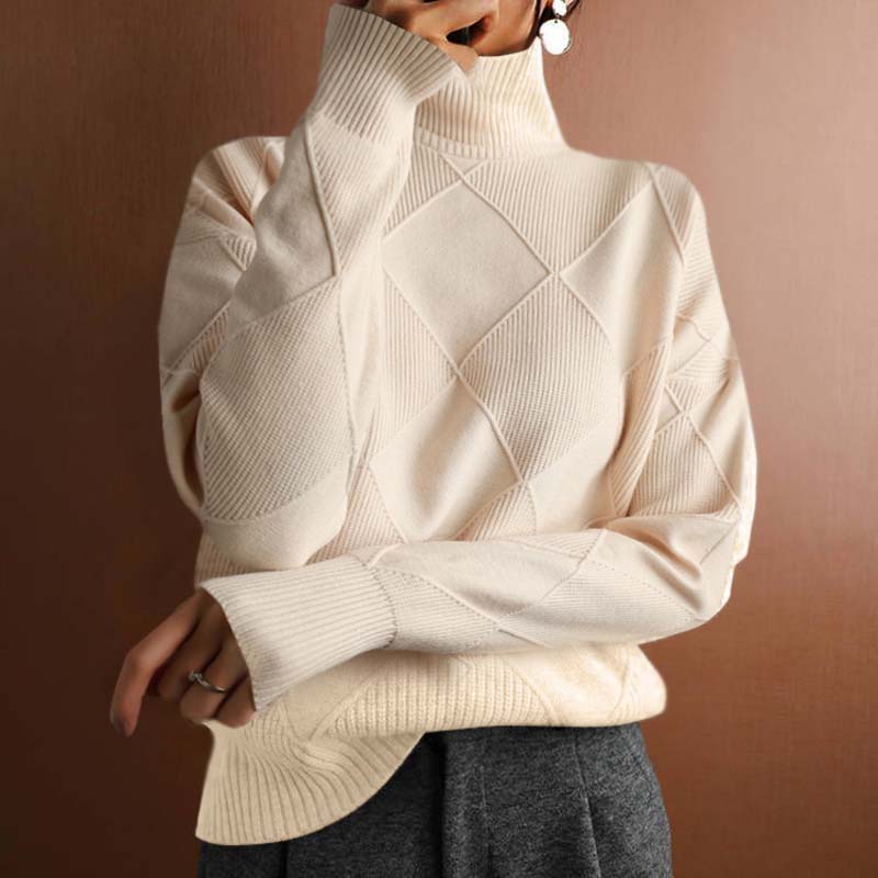 WW | Klassischer Pullover Aus Einfarbigem Strick