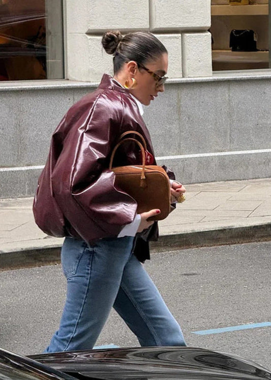 WW | Übergröße Glänzende Kunstlederjacke