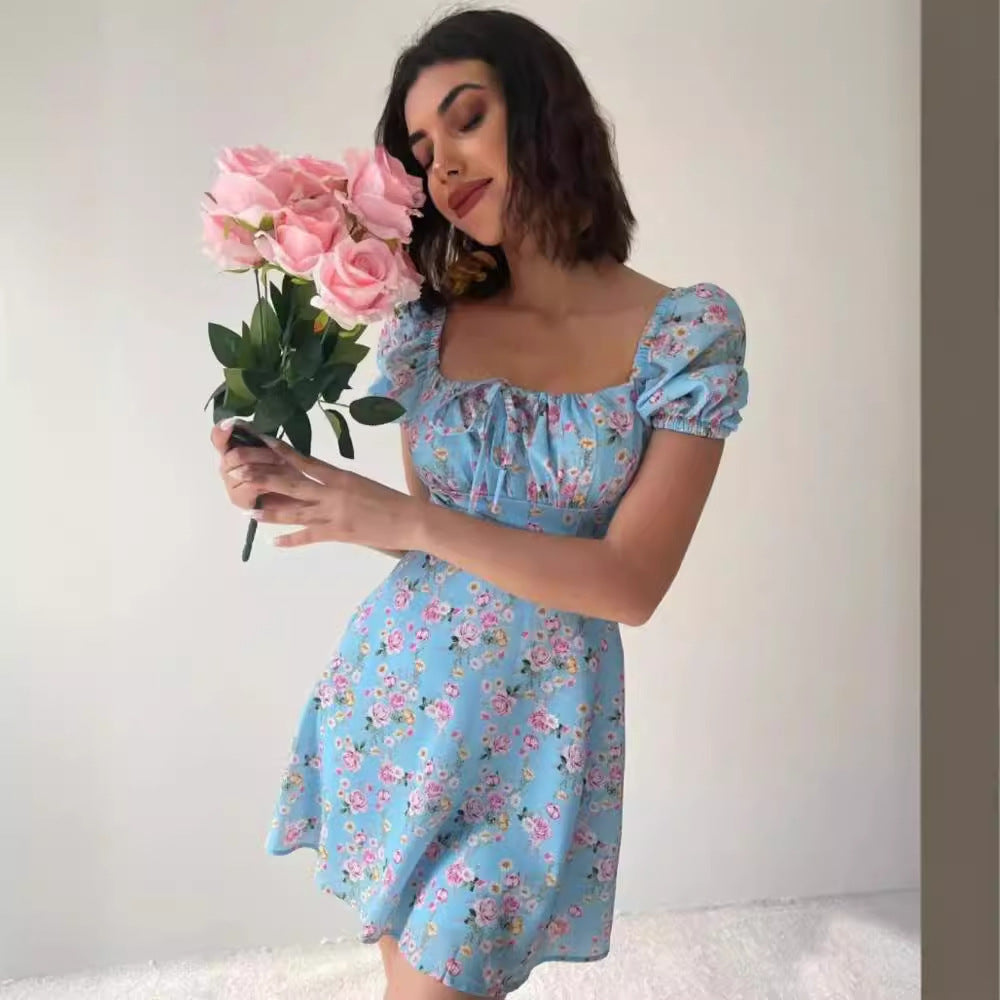 Damen Blütenmuster Mini-Kleid mit Puffärmeln WW