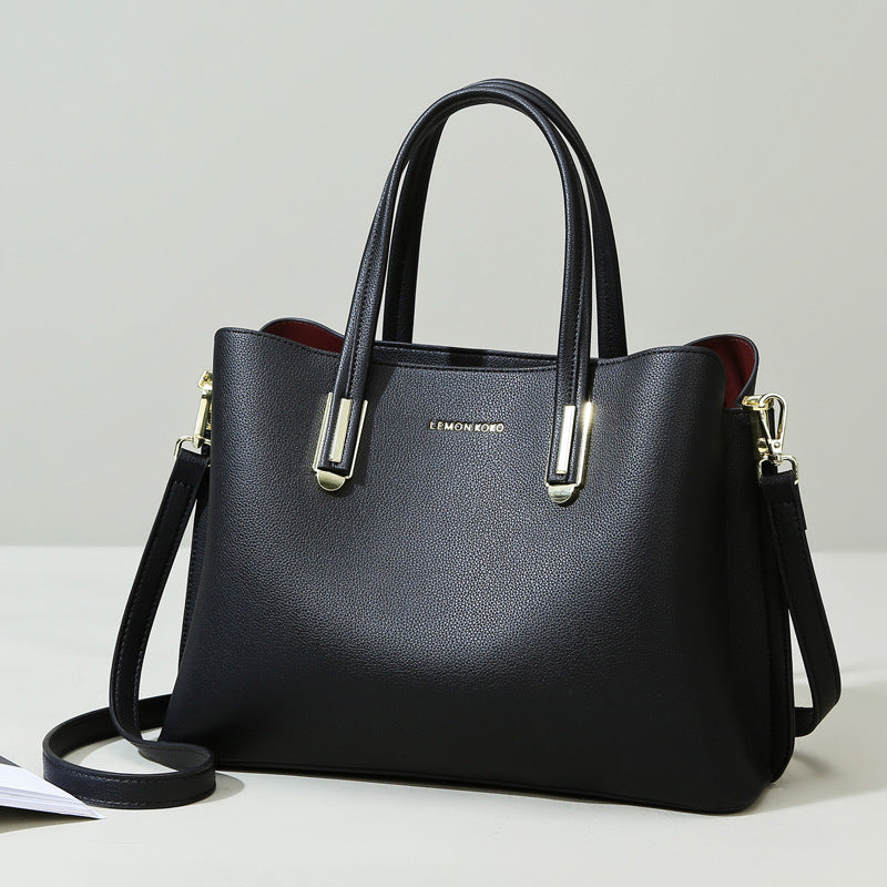 WW | Soft Leather Shoulder Bag