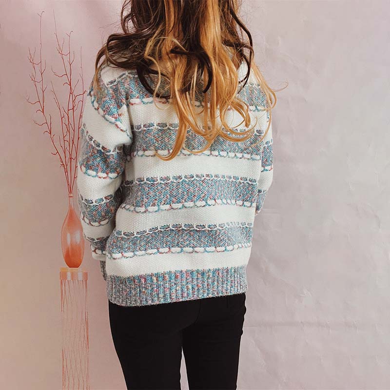 WW | Striped Knitted Sweater with Timeless Design