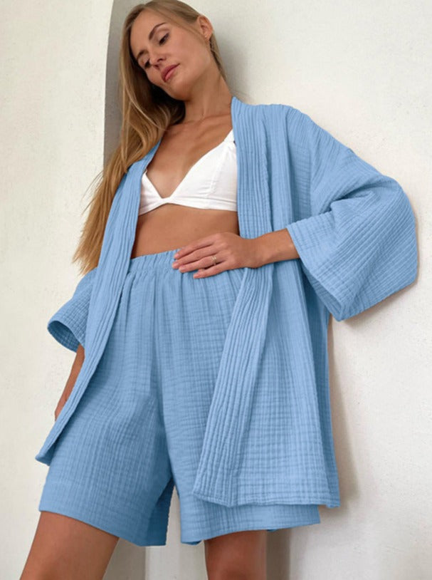 WW Set für Zuhause: Locker sitzende Strickjacke und Shorts