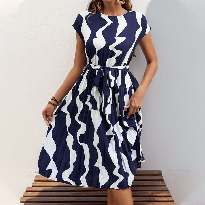 Damen Midikleid mit angesagtem geometrischem Mustermix und taillierbarem Gürtel WW