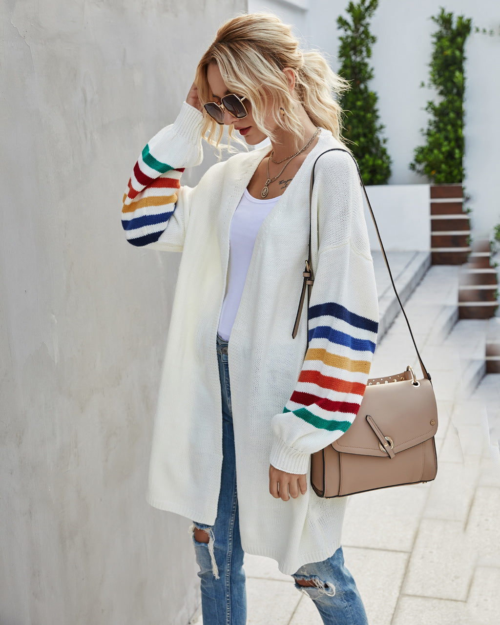 WW | Strickjacke - Offene Front - Langer, entspannter Schnitt - Farbgestreifte Ärmel