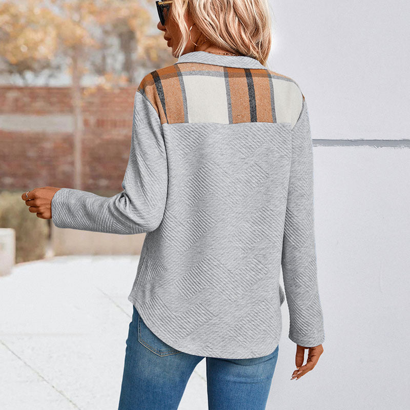 Women's casual sweatshirt with fashionable quilted design and practical button details WW
