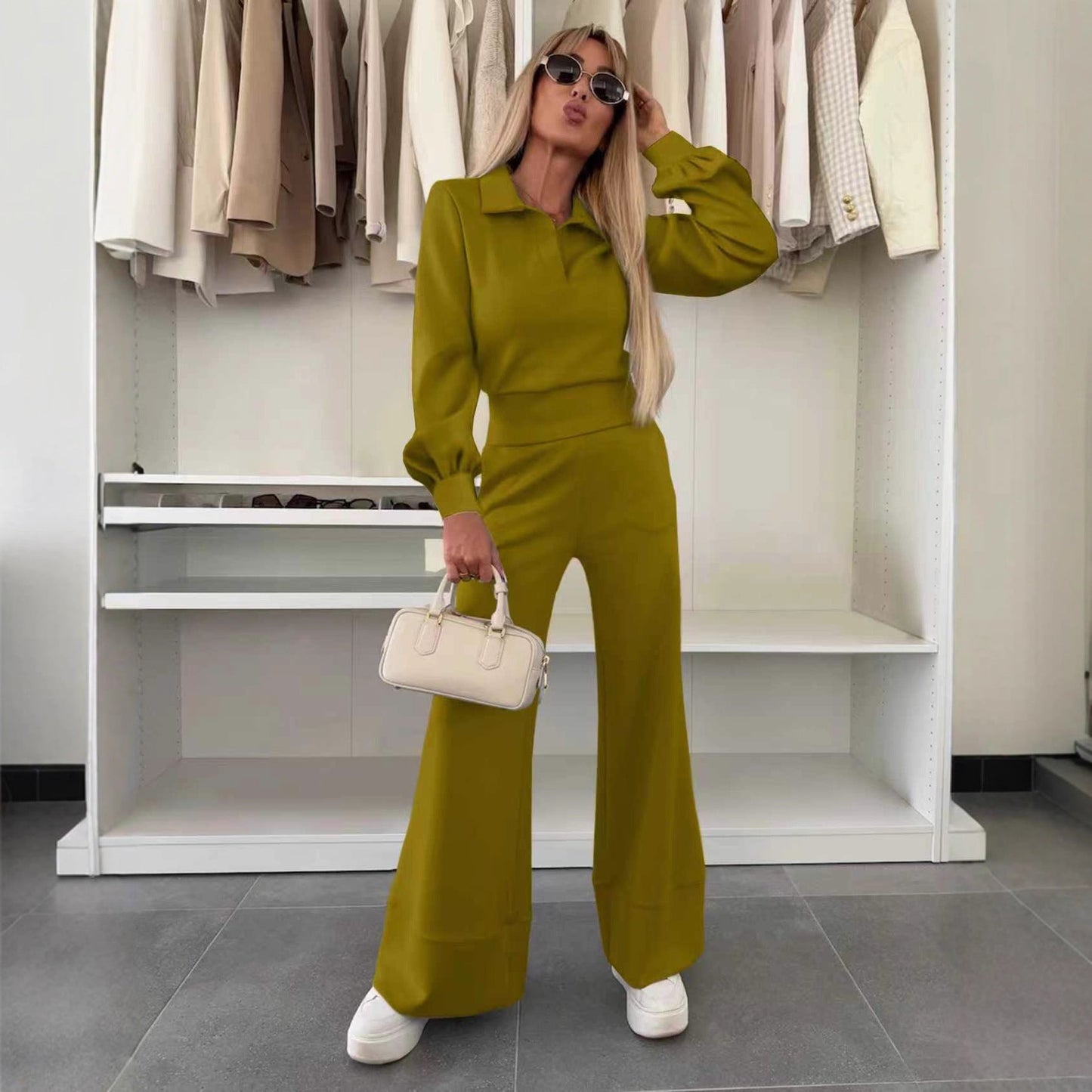 Damen Stylish und lässiger Jumpsuit mit weitem Bein und eleganten Ärmeln WW