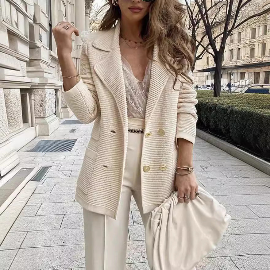 WW | Damen Stilvolle Blazer mit klassischen Knopfdetails