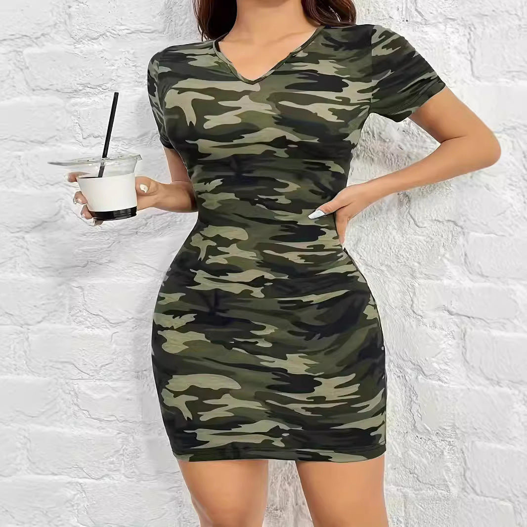Damen Kurzarm Kleid im angesagten Camouflage-Stil mit figurbetontem Schnitt und V-Ausschnitt WW