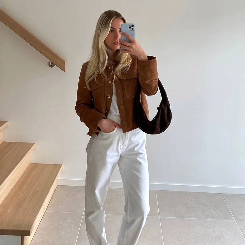 Ladies' classic suede jacket with patch pockets and sporty cut W&W
