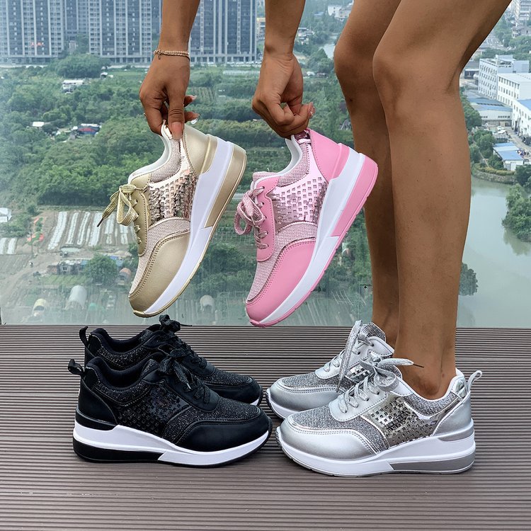 Damen Sneakers mit modischem Metallic-Akzent und atmungsaktiver Dämpfung W&W