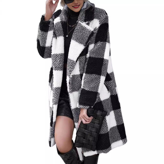 WW | Damen Langmantel – Oversized Fit – Plüsch Sherpa – Karomuster – Reverskragen