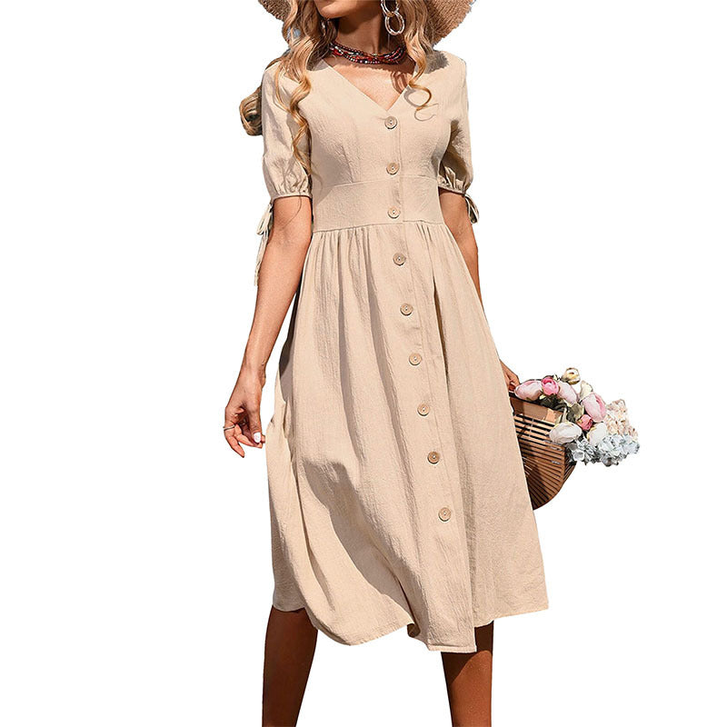 Damen Midi-Kleid mit tailliertem Schnitt und modernen Knopfdetails WW