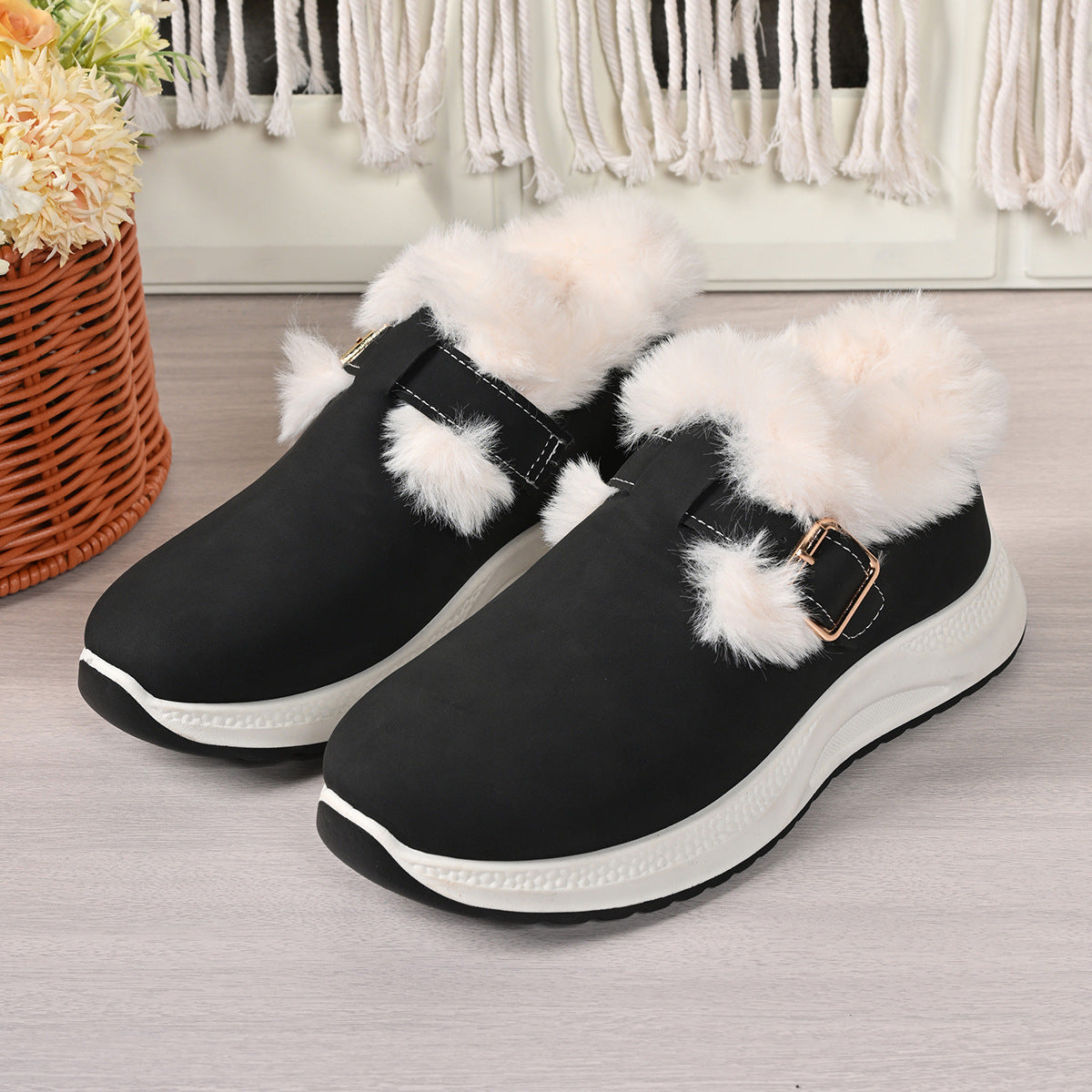 WW | Plush-Fur Short Boots for Women – Cozy & Stylish Comfort