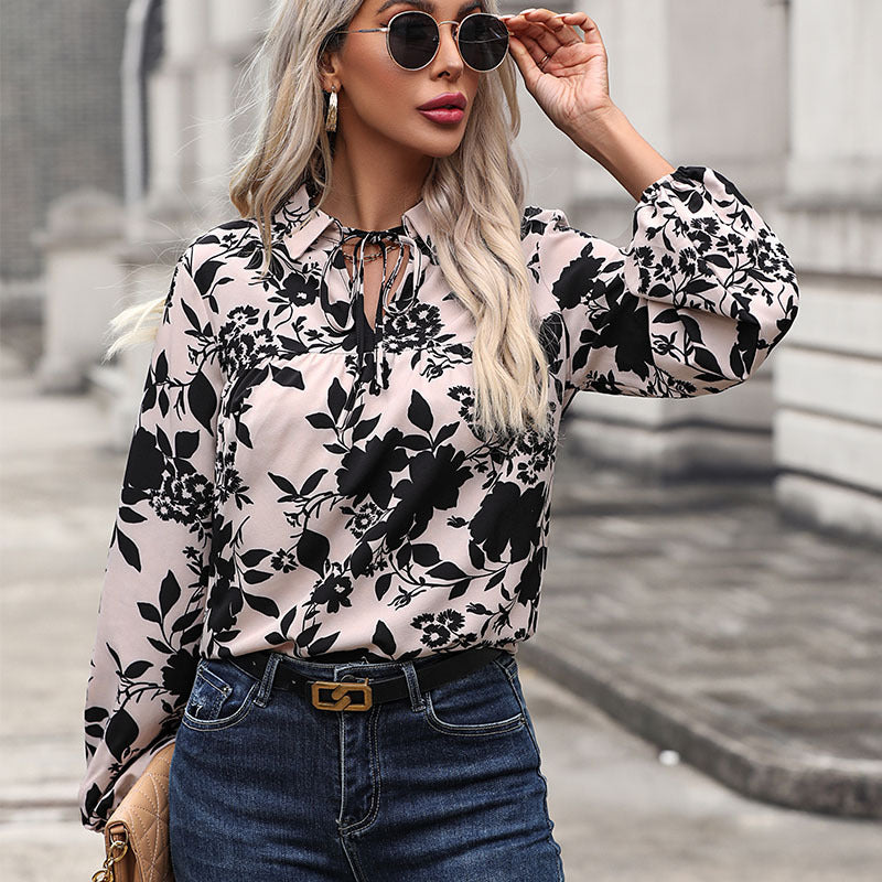 Damen Bluse mit floralem Design und dekorativem Schnürdetail WW