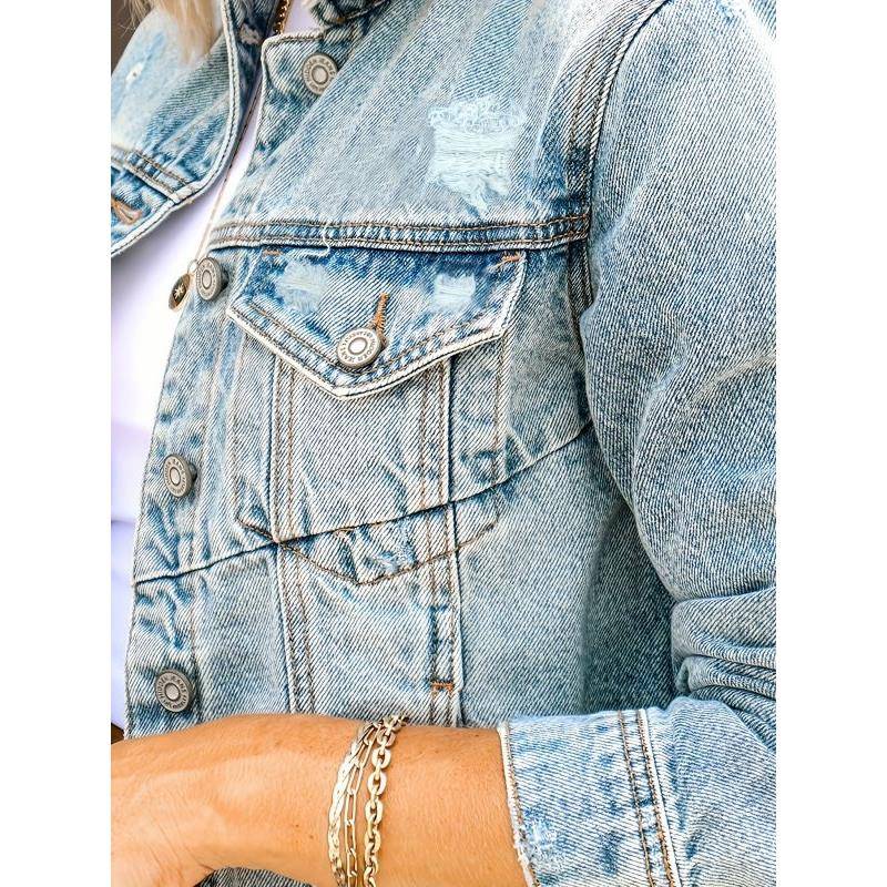Damen Denim-Jacke mit lässigen Distressed-Details und modernem Schnitt WW
