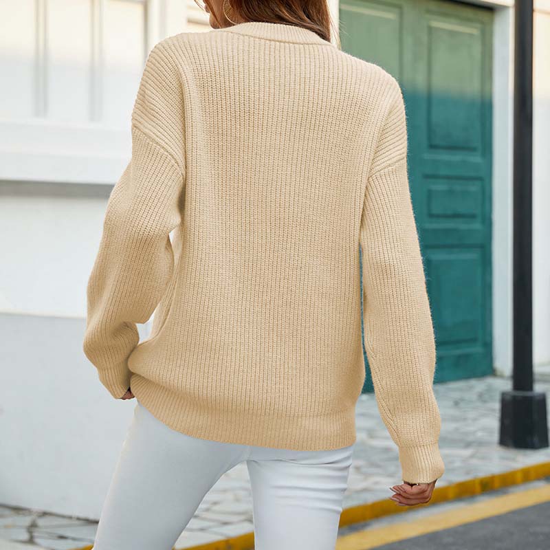 WW | Klassischer Pullover Aus Einfarbigem Strickstoff