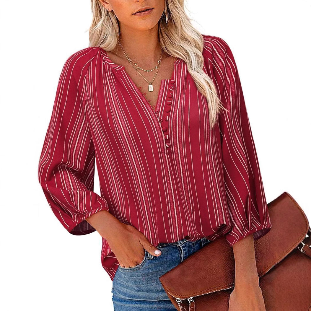 Women's Elegant Tunic Blouse with Sophisticated Stripes WW