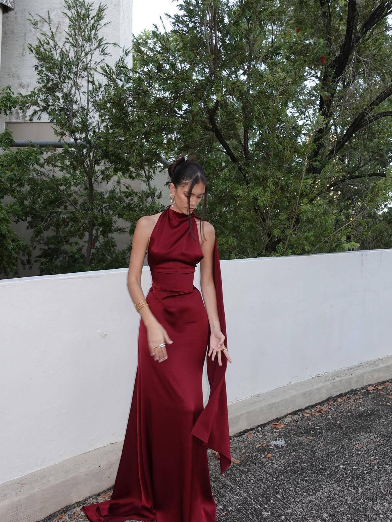 WW | Offene Rücken Satin Halter Kleid