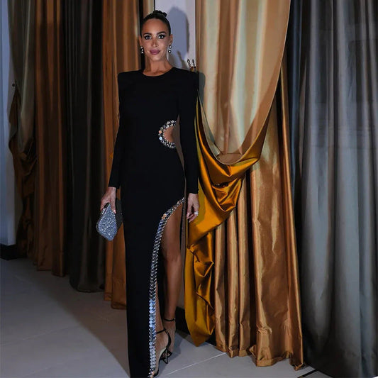 Damen Abendkleid mit asymmetrischem Schnitt und glitzernden Akzenten WW