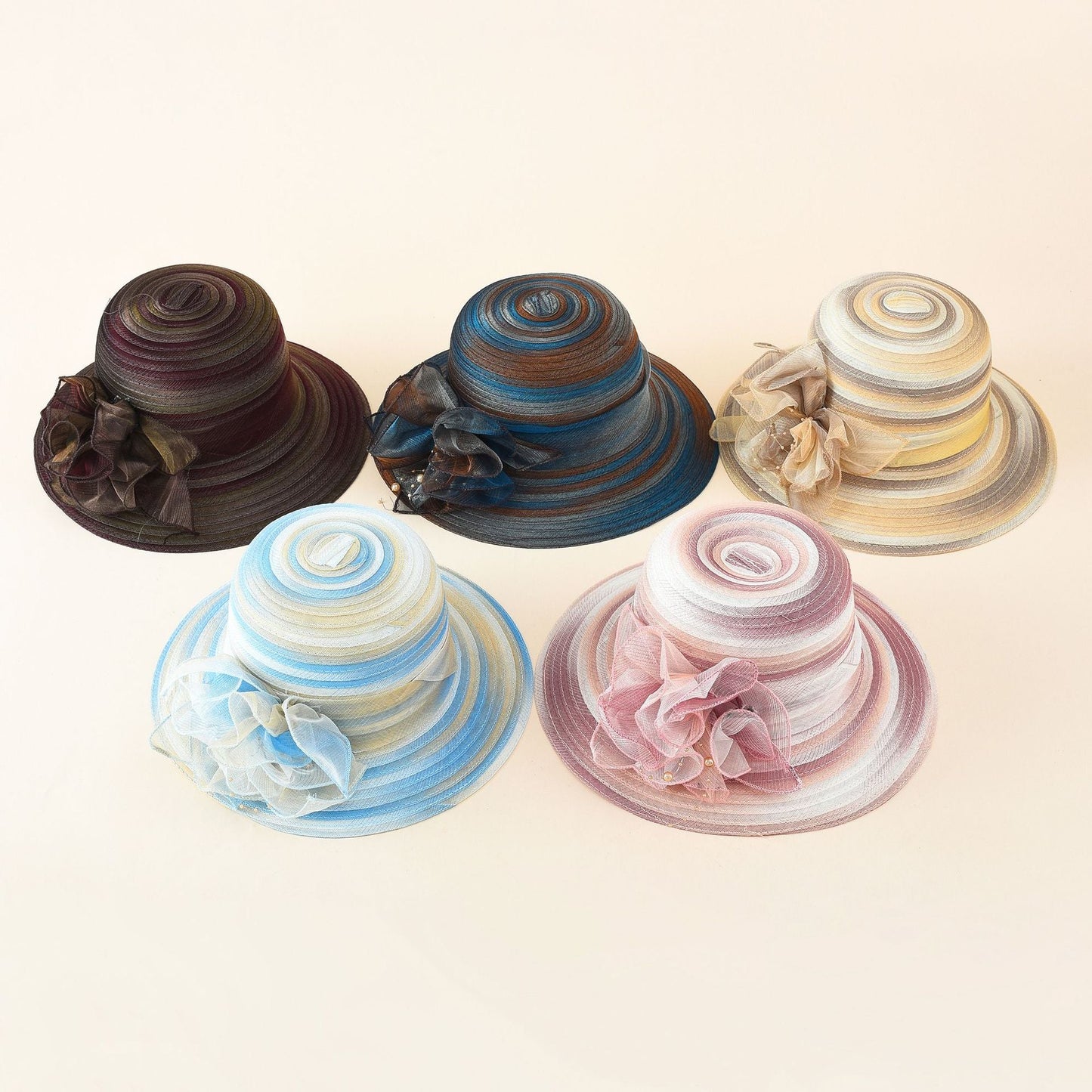 Damen eleganter Sonnenhut mit feinen Verzierungen und schickem Design WW