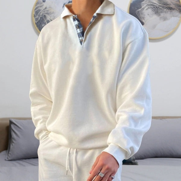 WW | Relaxed fit V-neck with lapels Soft knit Ribbed cuffs