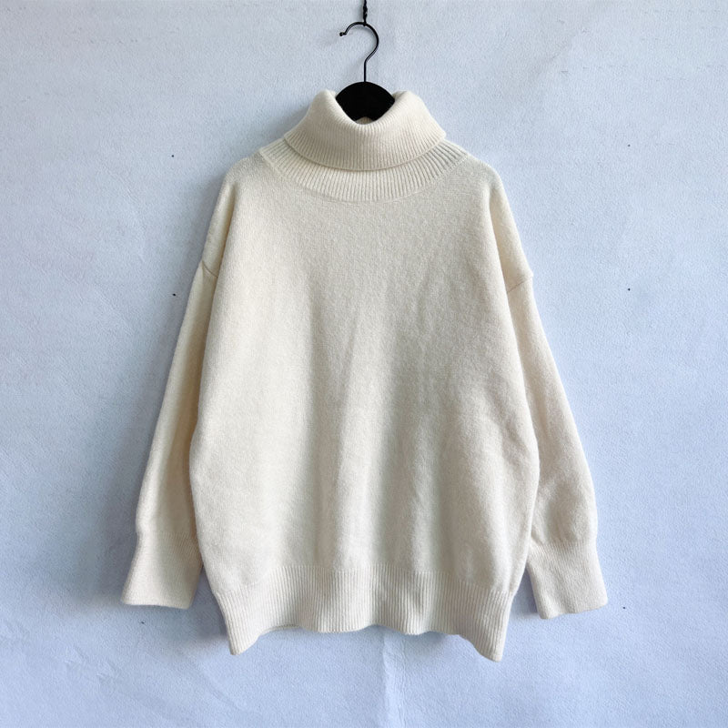 WW | Weicher Pullover Aus Einfarbigem Strick