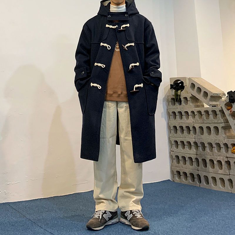 Damen Hochwertige Dufflecoat mit Kapuze und modernen Details WW