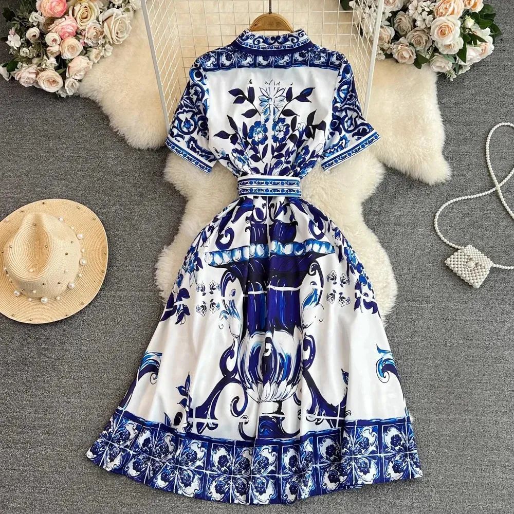 Damen Hemdkleid mit floralem Druck und taillierbarem Bindegürtel WW