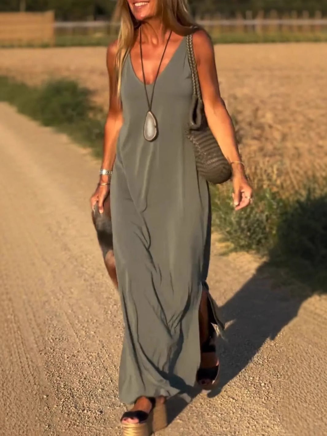 Damen Maxikleid mit eleganter V-Form und qualitativ hochwertigem Obermaterial WW