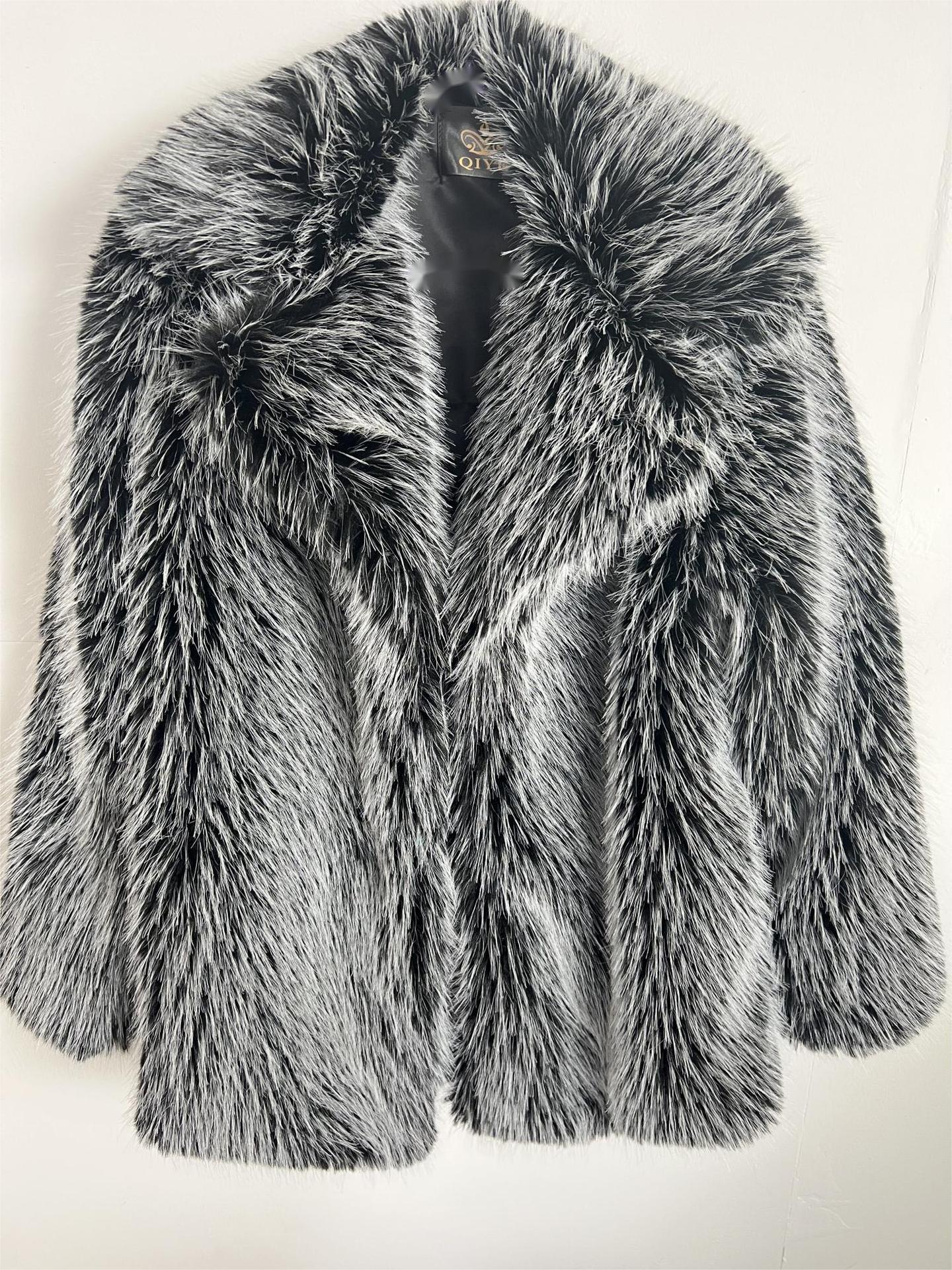 WW | Kunstfellmantel - Aussagekräftige Winteroberbekleidung - Voluminöses Design - Kältewetter-Chic