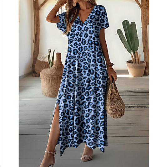 Damen Maxikleid mit modernem Leopardenmuster und seitlichen Schlitzen WW