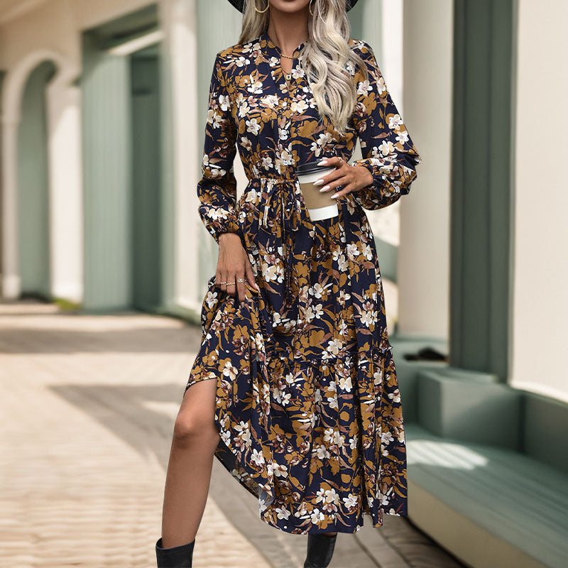 Damen Midikleid mit floralem Design und eleganter Taillierung WW