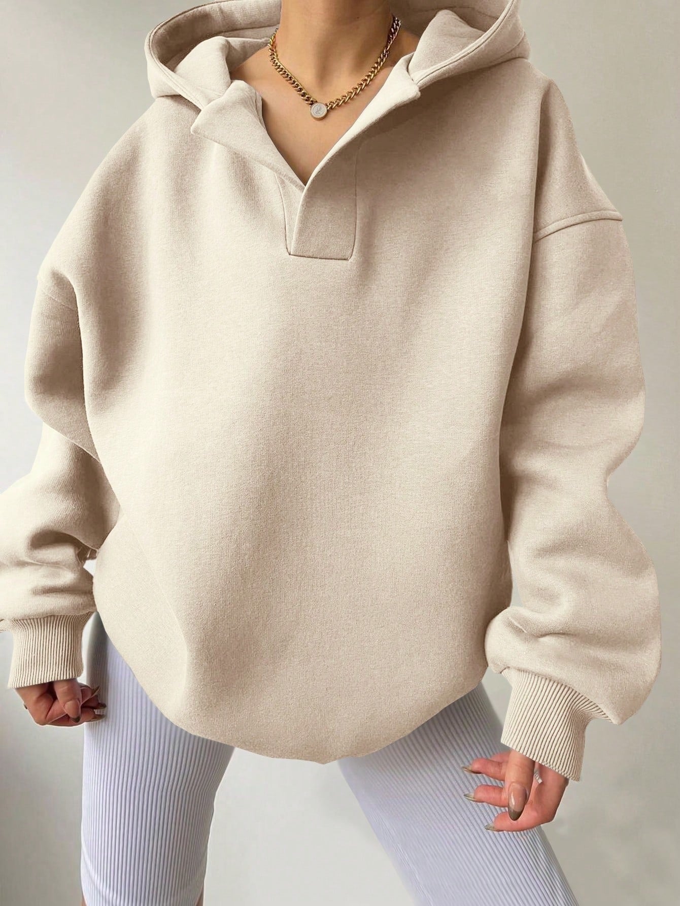 Damen Oversized Kapuzenpullover mit Kängurutasche WW