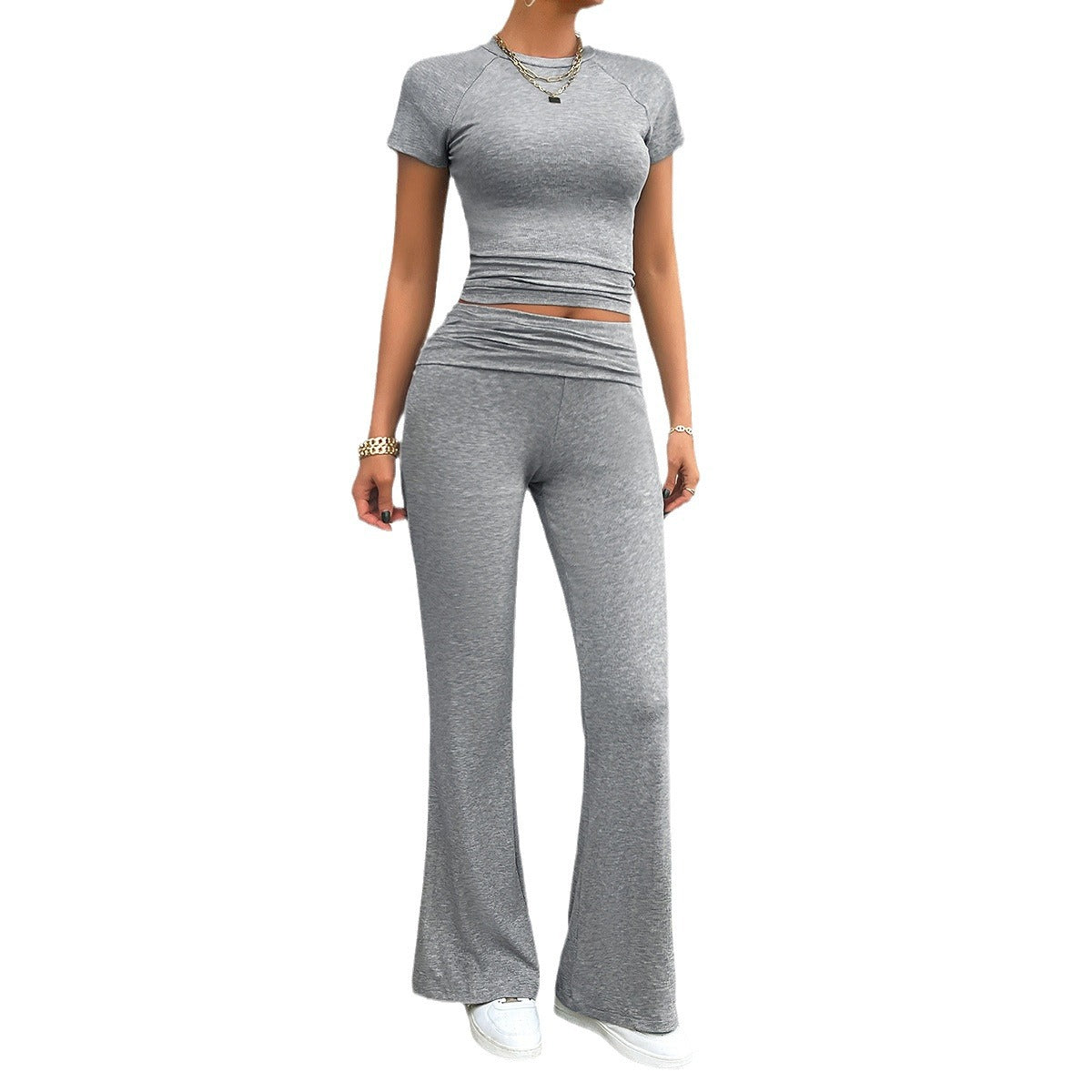 Damen Freizeit-Loungewear-Set mit cropped Oberteil und weiter Hose WW