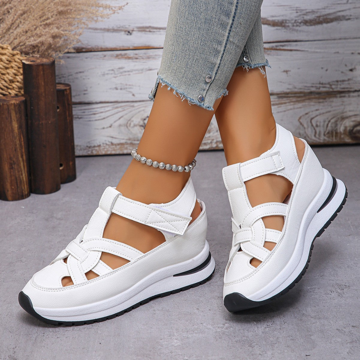 Alysson | Fashionable Orthopedic Velcro Sandals