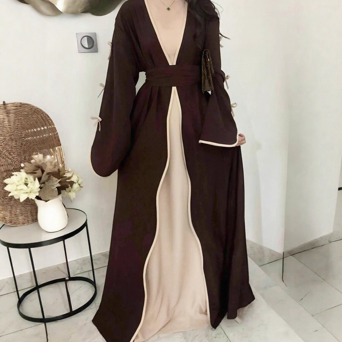 Women's Maxi Dress with Elegant Bow Details and Flowing Cut WW