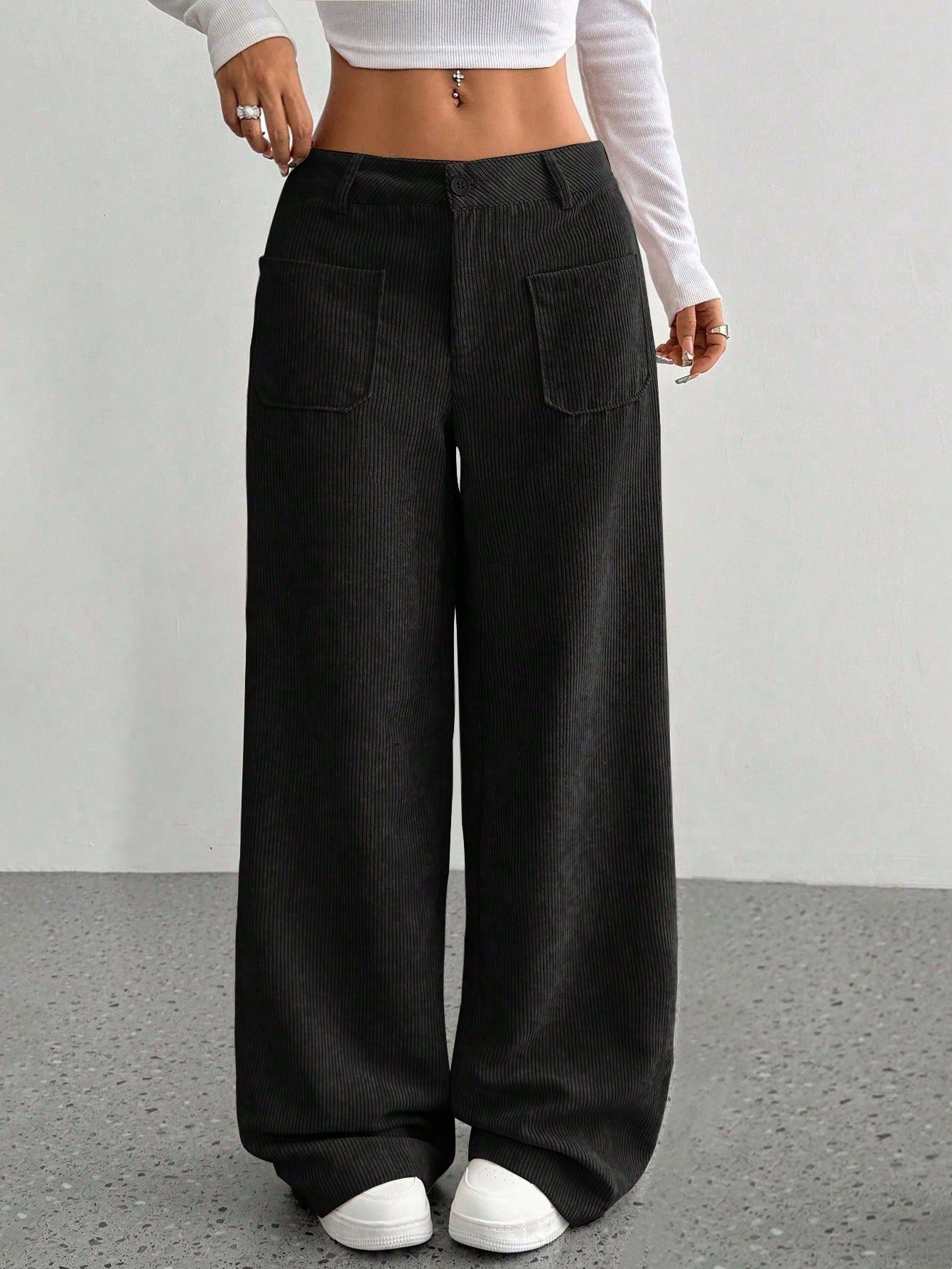 Women's wide-cut corduroy trousers with practical pockets WW