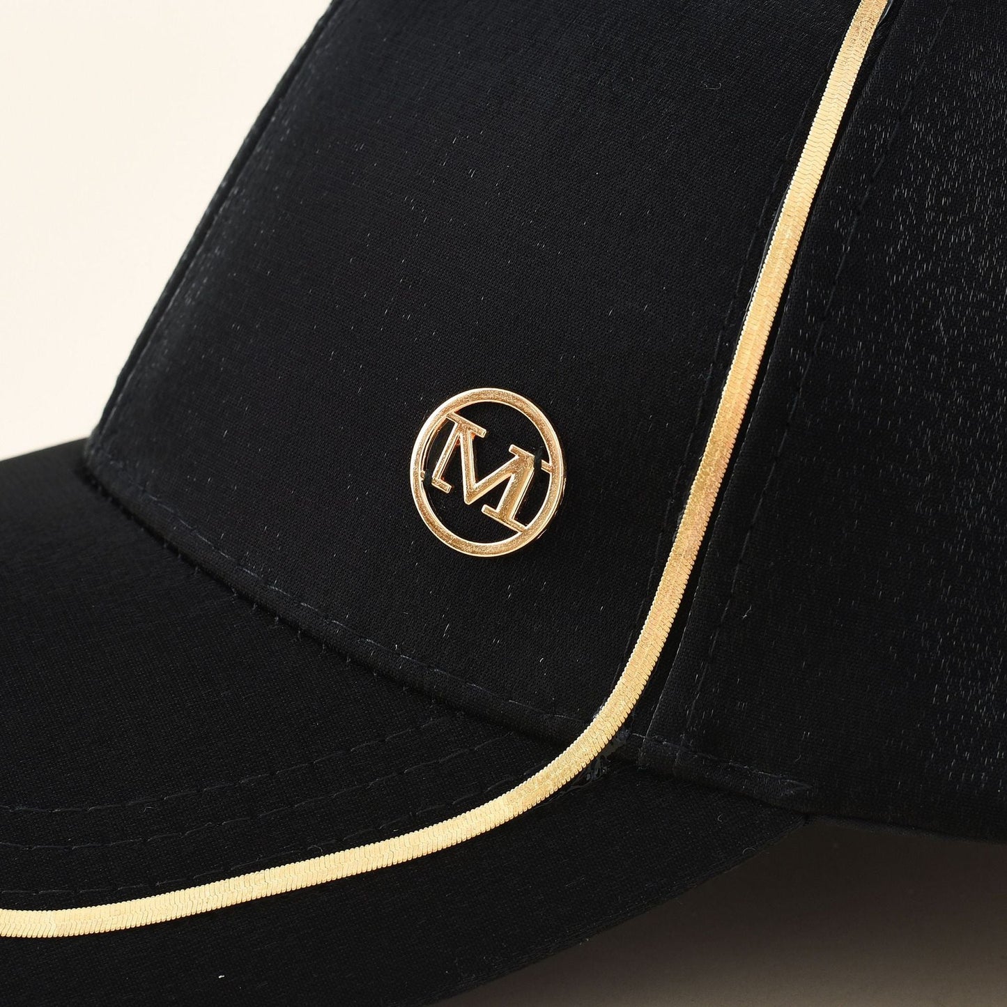 Damen Sportliche Baseballmütze mit elegantem Metallic-Akzent WW